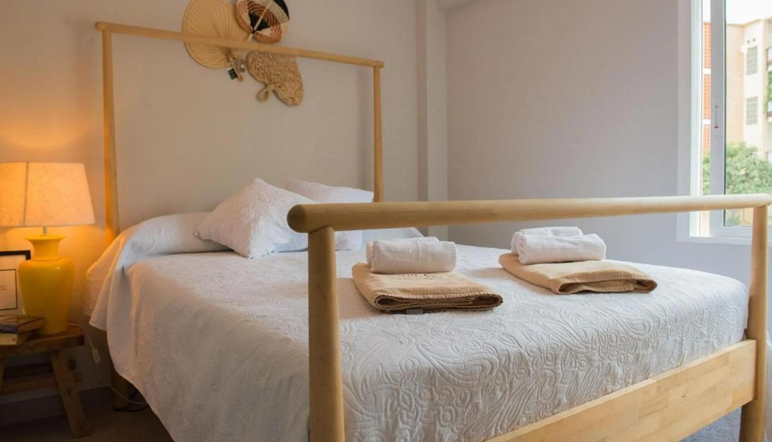 La Casita Bonita - 30M From The Arenal Beach - Private Parking 哈维亚 外观 照片